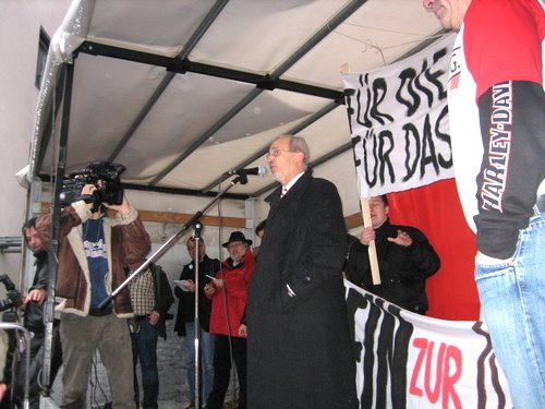 OB Manfred Dunst